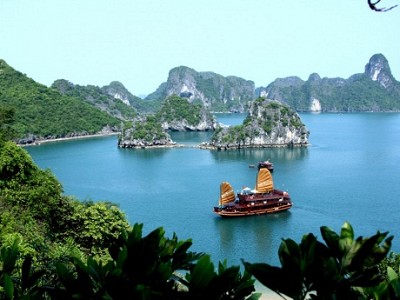 Hạ Long Lọt Top 100 Chuyến Đi Nên Có Trong Đời Hạ Long Lọt Top 100 Chuyến Đi Nên Có Trong Đời