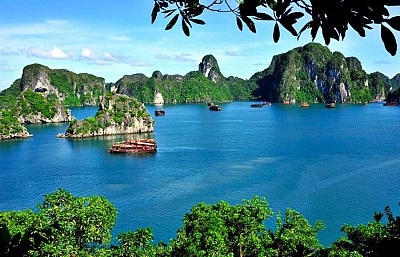 Vịnh Hạ long Lọt Vào Top 20 Kỳ Quan Thiên Nhiên Ngoạn Mục Nhất Vịnh Hạ long Lọt Vào Top 20 Kỳ Quan Thiên Nhiên Ngoạn Mục Nhất