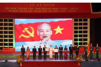 Lễ Mít Tinh Trọng Thể Kỷ Niệm 50 Năm Thành Lập Tỉnh Quảng Ninh Lễ Mít Tinh Trọng Thể Kỷ Niệm 50 Năm Thành Lập Tỉnh Quảng Ninh