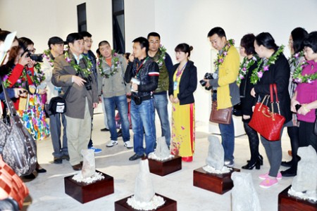 Dấu Ấn Lữ Hành Quảng Ninh Năm 2013 Dấu Ấn Lữ Hành Quảng Ninh Năm 2013