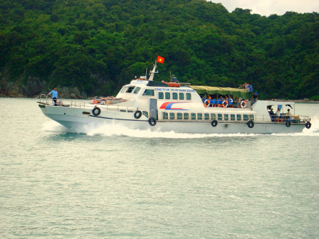 Tàu Cao Tốc Vân Đồn - Cô Tô