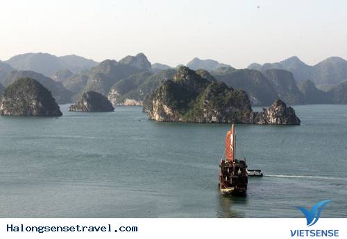 Ấn Tượng Chương Trình "Nụ Cười Hạ Long" Tại Quảng Ninh - Ảnh 2 Ấn Tượng Chương Trình "Nụ Cười Hạ Long" Tại Quảng Ninh - Ảnh 2