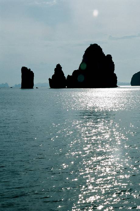 Bình Minh Hạ Long - Ảnh 8