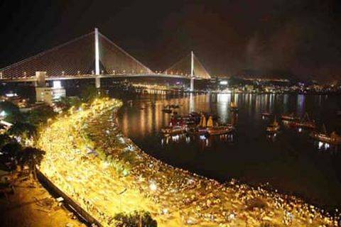 Carnaval Hạ Long - Ảnh 2 Carnaval Hạ Long - Ảnh 2