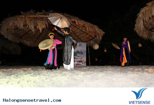 Chào Đón Giáng Sinh Và Năm Mới Trên Vịnh Hạ Long - Ảnh 3