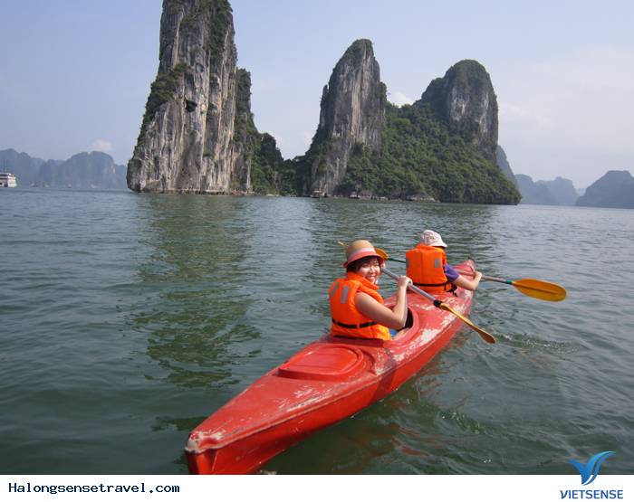 Chèo Thuyền Kayak Trên Vịnh Hạ Long - Ảnh 3 Chèo Thuyền Kayak Trên Vịnh Hạ Long - Ảnh 3