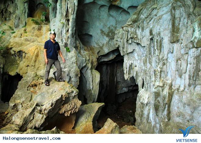 Công bố những hình ảnh về hang động mới trên vịnh Bái Tử Long - Ảnh 2 Công bố những hình ảnh về hang động mới trên vịnh Bái Tử Long - Ảnh 2