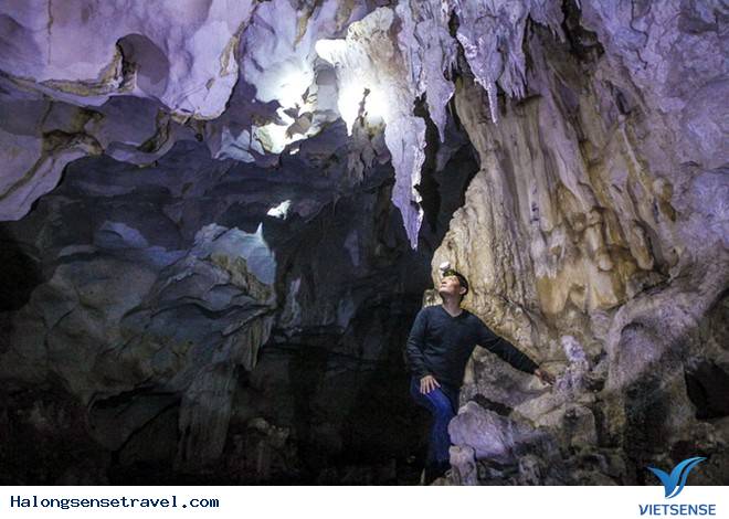 Công bố những hình ảnh về hang động mới trên vịnh Bái Tử Long - Ảnh 11 Công bố những hình ảnh về hang động mới trên vịnh Bái Tử Long - Ảnh 11