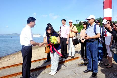 Dịp Nghỉ Lễ, Quảng Ninh Đón Trên 50 Vạn Lượt khách thăm quan - Ảnh 1