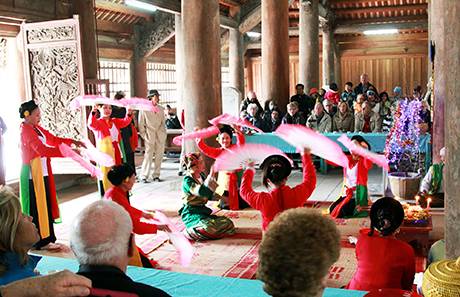 khách thăm quan Quốc Tế Thích Thú Với Quảng Yên - Ảnh 5