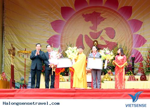 Khai Mạc Hội Xuân Yên Tử 2014 - Ảnh 5 Khai Mạc Hội Xuân Yên Tử 2014 - Ảnh 5