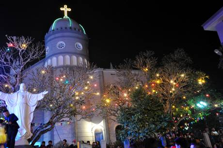 Không Khí Giáng Sinh An Lành Ở Phố Biển Hạ Long - Ảnh 14 Không Khí Giáng Sinh An Lành Ở Phố Biển Hạ Long - Ảnh 14