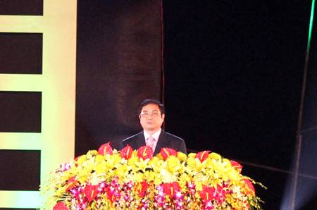 Lễ Mít Tinh Trọng Thể Kỷ Niệm 50 Năm Thành Lập Tỉnh Quảng Ninh - Ảnh 5 Lễ Mít Tinh Trọng Thể Kỷ Niệm 50 Năm Thành Lập Tỉnh Quảng Ninh - Ảnh 5