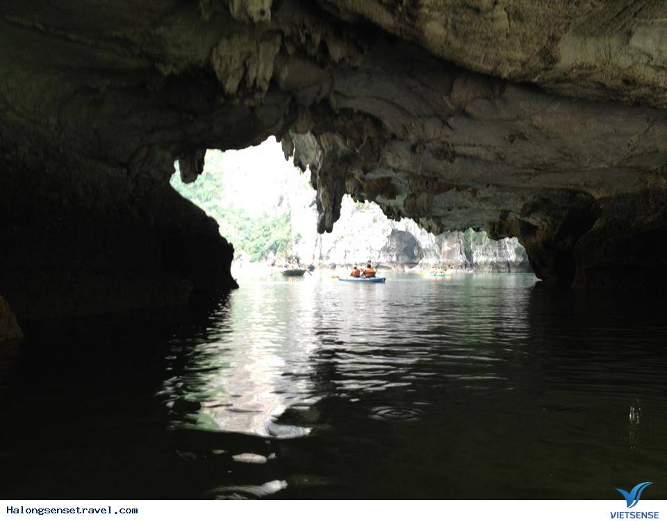 Những Bức  Ảnh Tuyệt Đẹp Của Vịnh Hạ Long - Ảnh 10 Những Bức  Ảnh Tuyệt Đẹp Của Vịnh Hạ Long - Ảnh 10