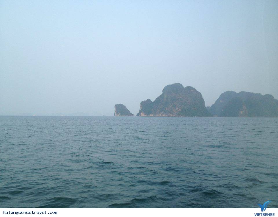 Những Bức  Ảnh Tuyệt Đẹp Của Vịnh Hạ Long - Ảnh 2 Những Bức  Ảnh Tuyệt Đẹp Của Vịnh Hạ Long - Ảnh 2