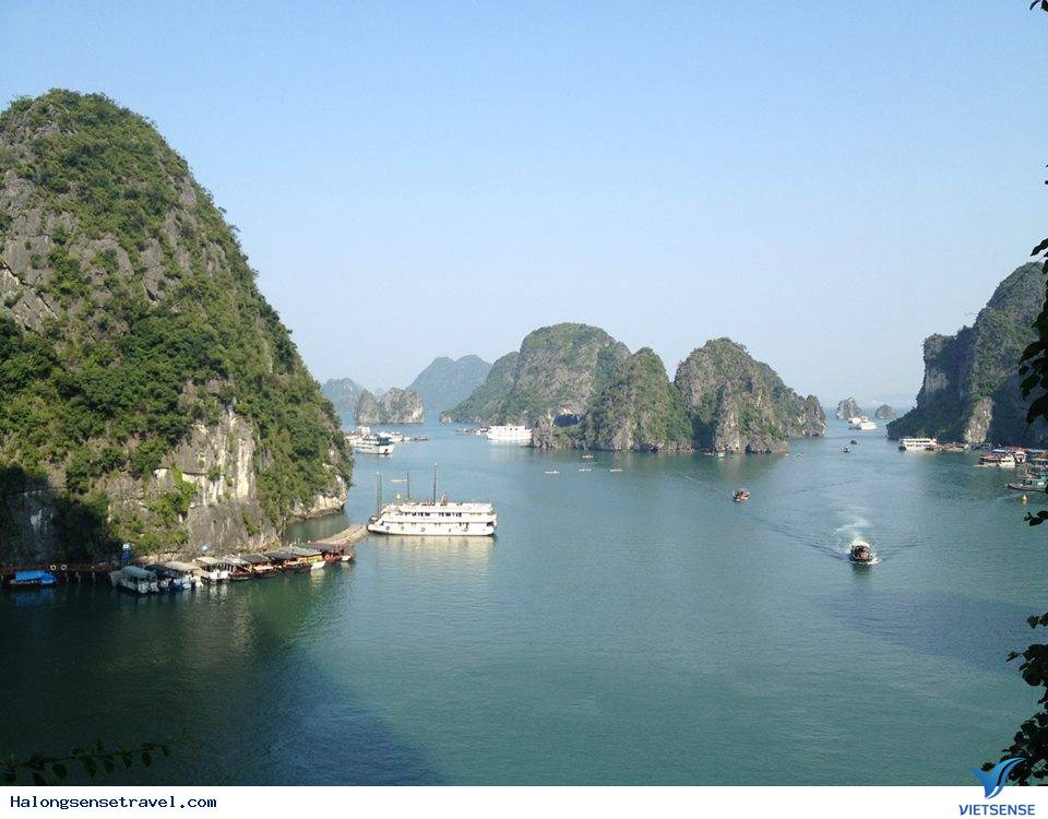 Những Bức  Ảnh Tuyệt Đẹp Của Vịnh Hạ Long - Ảnh 12 Những Bức  Ảnh Tuyệt Đẹp Của Vịnh Hạ Long - Ảnh 12