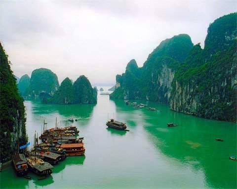 Những Điểm Đến Mê Hoặc Ở Quảng Ninh - Ảnh 1 Những Điểm Đến Mê Hoặc Ở Quảng Ninh - Ảnh 1