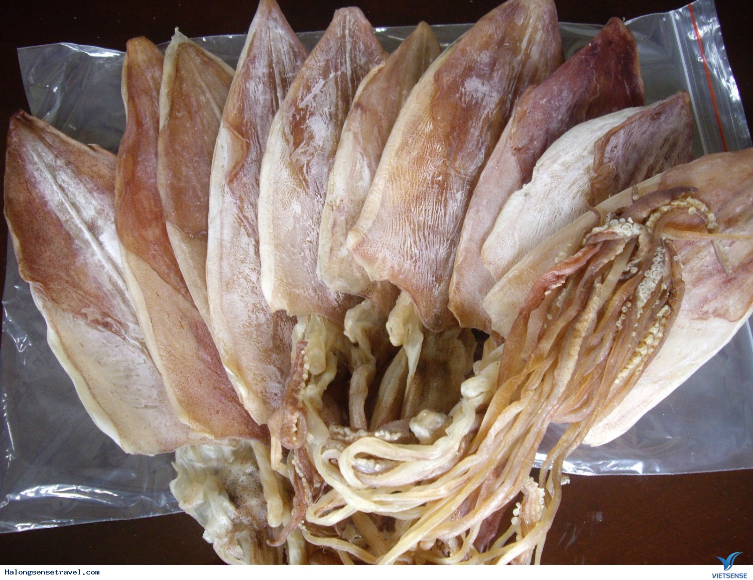 Những món quà hành trình Hạ Long - Ảnh 1