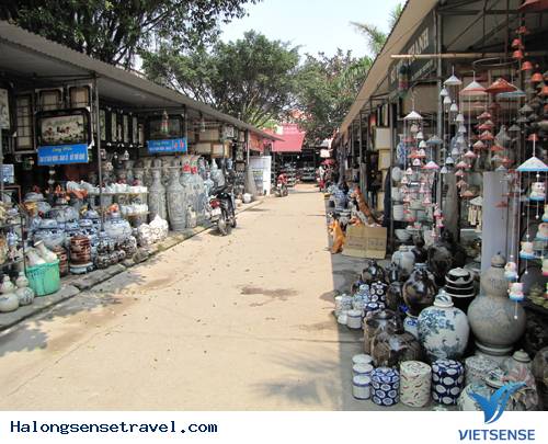 Sắm Đồ Tết Ở Làng Gốm Bát Tràng - Ảnh 1