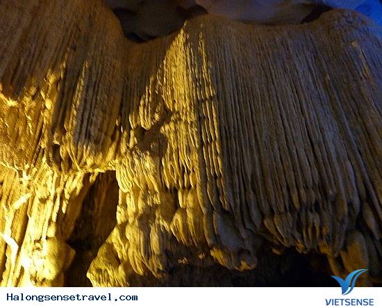 Hang Trinh Nữ và hang Trống Hang Trinh Nữ và hang Trống