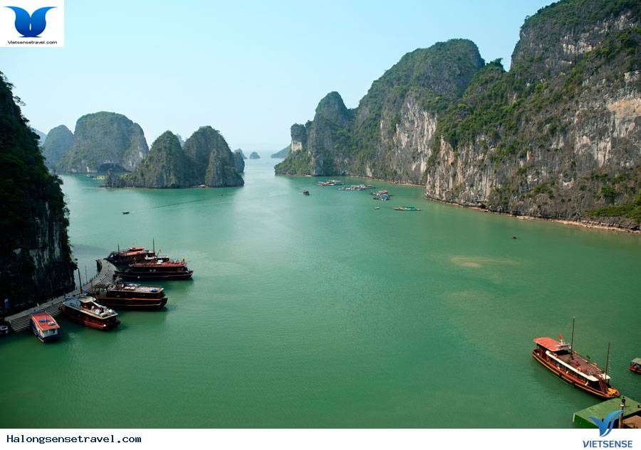 Vịnh Hạ Long Là 1 Trong 15 Kỳ Quan Núi Đá Vôi Thế Giới - Ảnh 1
